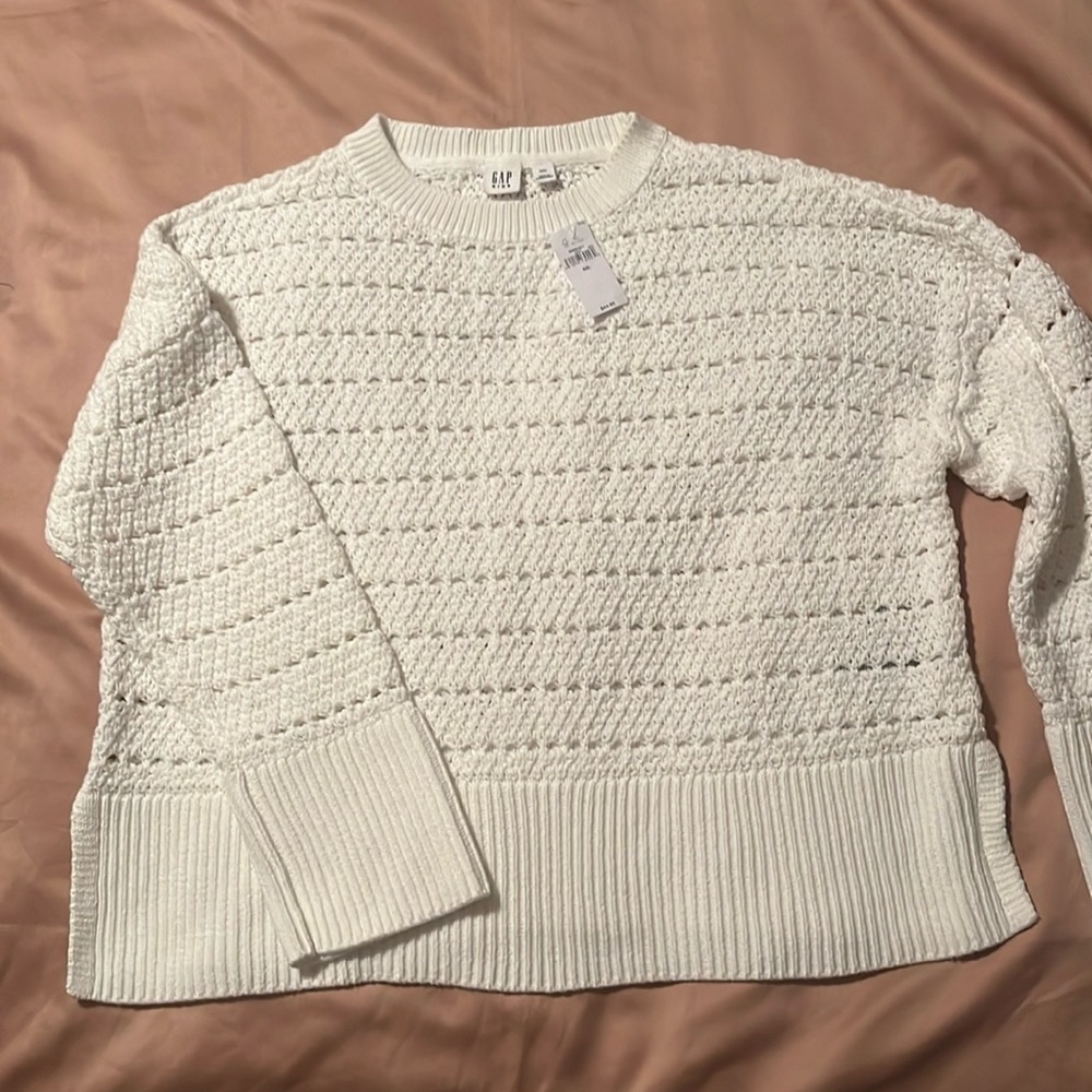Gap junior kids sweater for girls. Color white. Size XXL.
